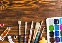The Advantages of Using Acrylic Paints for Quick Drying Projects using acrylic paints for quick drying projects