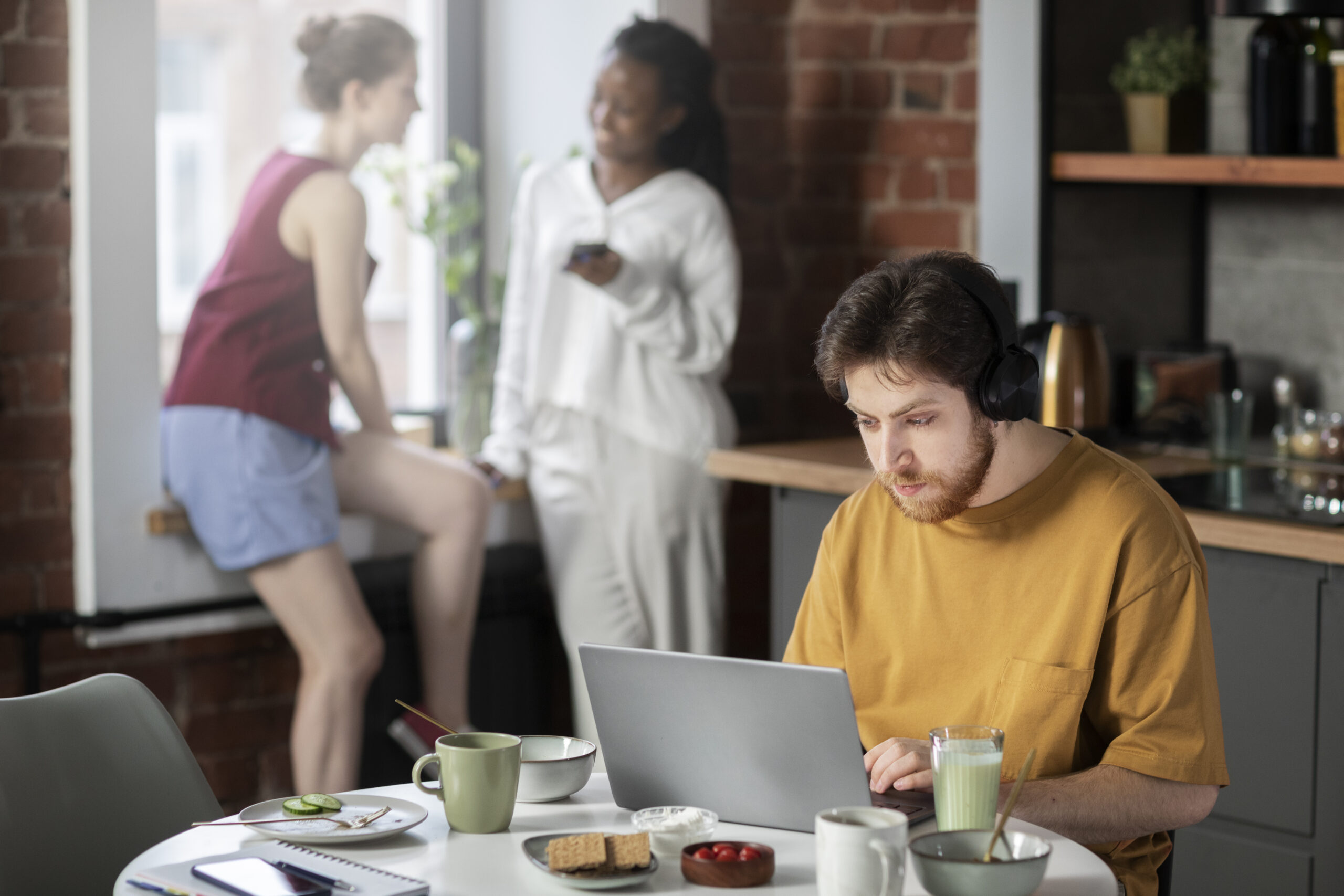 Side Hustle Culture Lied to You. Here’s What Nobody Tells You About Finding Resources Online. Side Hustle Culture